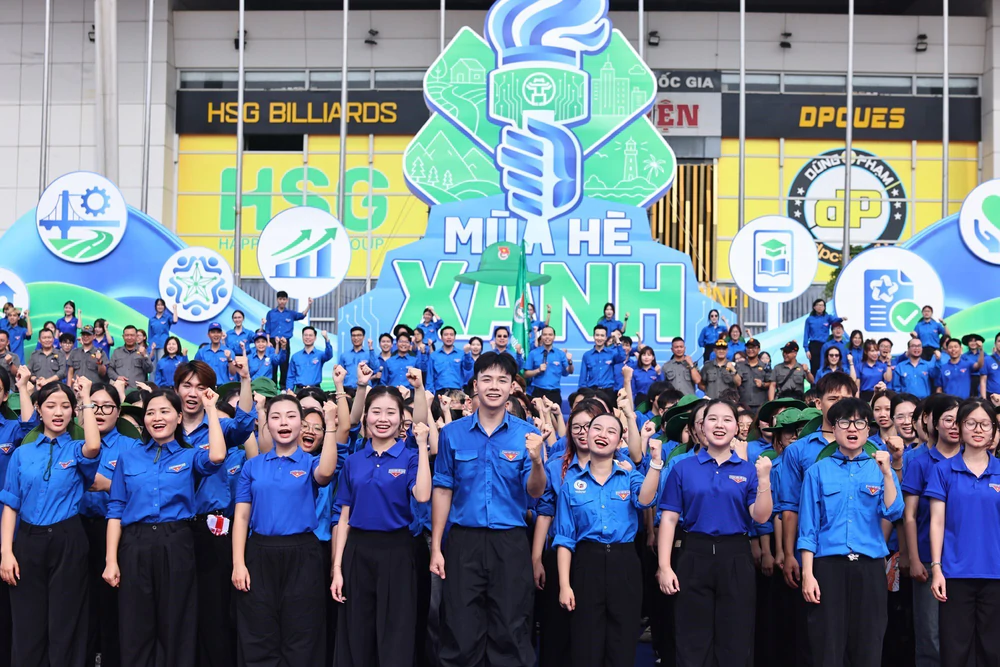 Hà Nội xuất quân Chiến dịch tình nguyện "Mùa hè xanh" 2026 - Ảnh 4. Hà Nội xuất quân Chiến dịch tình nguyện "Mùa hè xanh" 2026 - Ảnh 4.