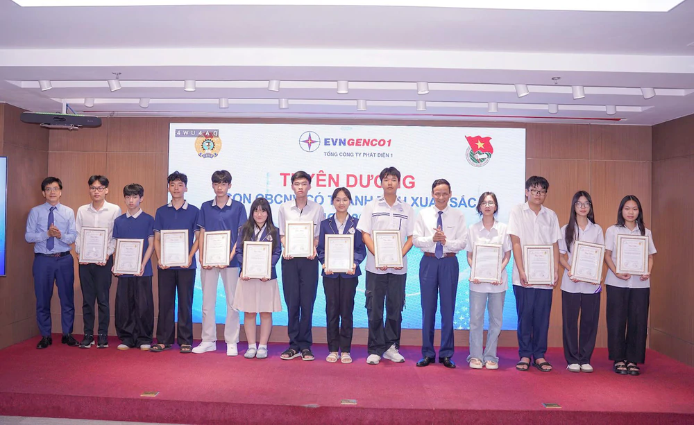 EVNGENCO1: Vun đắp tổ ấm hạnh phúc, ươm mầm tài năng tương lai - Ảnh 9. EVNGENCO1: Vun đắp tổ ấm hạnh phúc, ươm mầm tài năng tương lai - Ảnh 9.