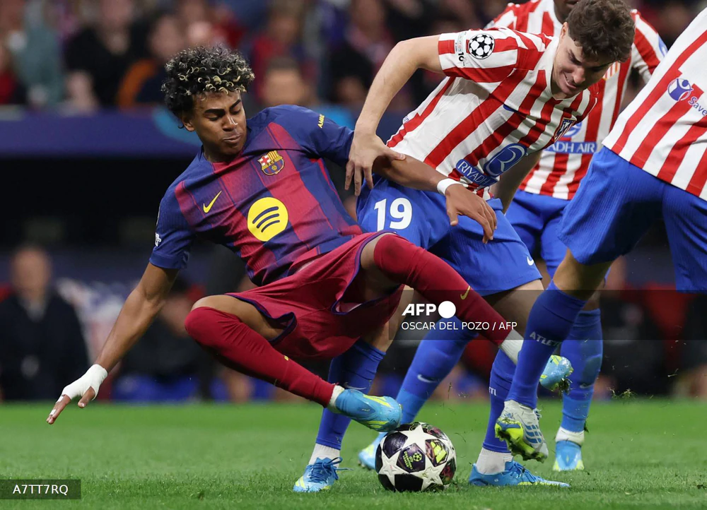 Xavi: “15-20 năm tới sẽ thuộc về Lamine Yamal, giống như Messi, cậu ấy biết mình khác biệt” - Ảnh 1. Xavi: “15-20 năm tới sẽ thuộc về Lamine Yamal, giống như Messi, cậu ấy biết mình khác biệt” - Ảnh 1.