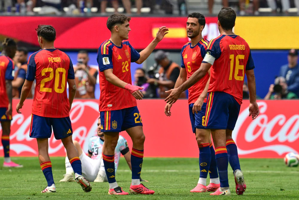 Tây Ban Nha như đang đá... EURO ở World Cup 2026 - Ảnh 1. Tây Ban Nha như đang đá... EURO ở World Cup 2026 - Ảnh 1.