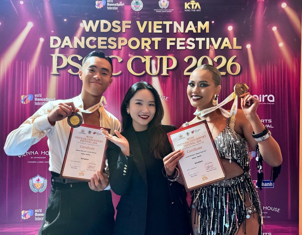 Học trò của trọng tài quốc tế Chu Quỳnh Trang lần thứ hai giành HCĐ giải DanceSport châu Á - Ảnh 2. Học trò của trọng tài quốc tế Chu Quỳnh Trang lần thứ hai giành HCĐ giải DanceSport châu Á - Ảnh 2.