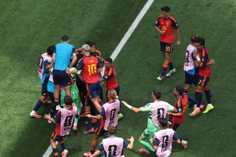 Tây Ban Nha sẽ phải đối mặt với thử thách lớn nhất từ đầu World Cup 2026 là tuyển Pháp ở bán kết. Ảnh: AFP Tây Ban Nha sẽ phải đối mặt với thử thách lớn nhất từ đầu World Cup 2026 là tuyển Pháp ở bán kết. Ảnh: AFP
