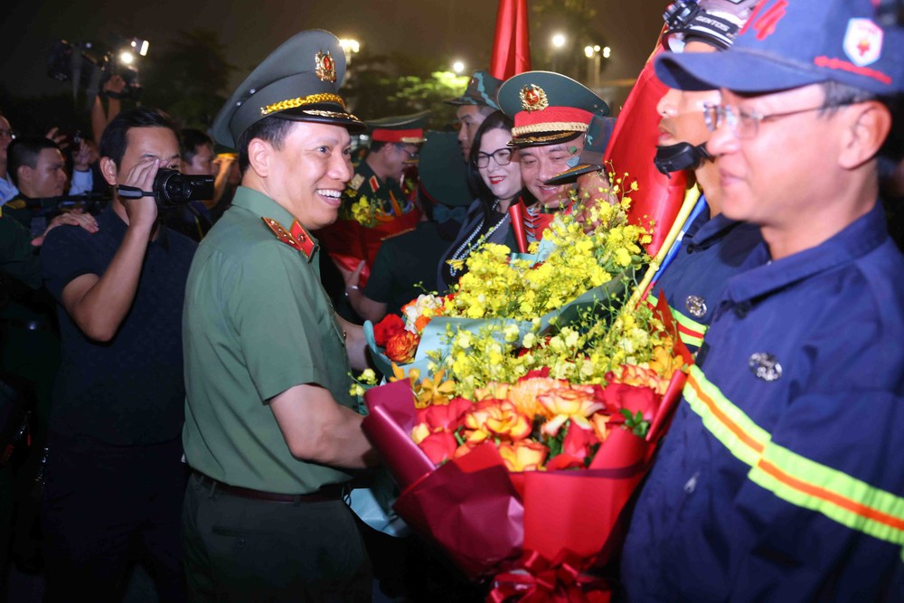 Đoàn Việt Nam hoàn thành nhiệm vụ tại Venezuela, về nước an toàn - Ảnh 5.