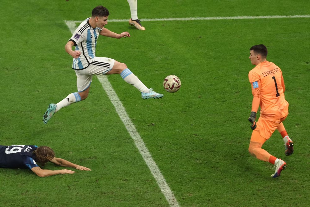 Julian Alvarez giải cứu Argentina ở World Cup 2026: 'Người Nhện' trở lại - Ảnh 4. World Cup 2026