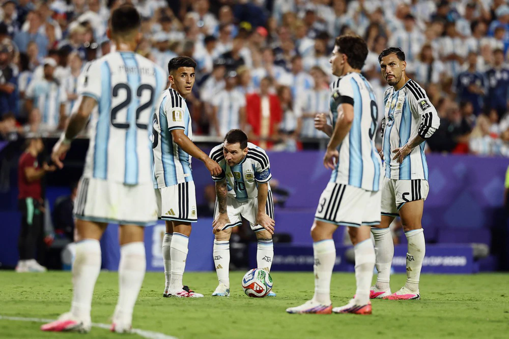 Bán kết World Cup 2026: Argentina kiệt sức và hết bài - Ảnh 1.