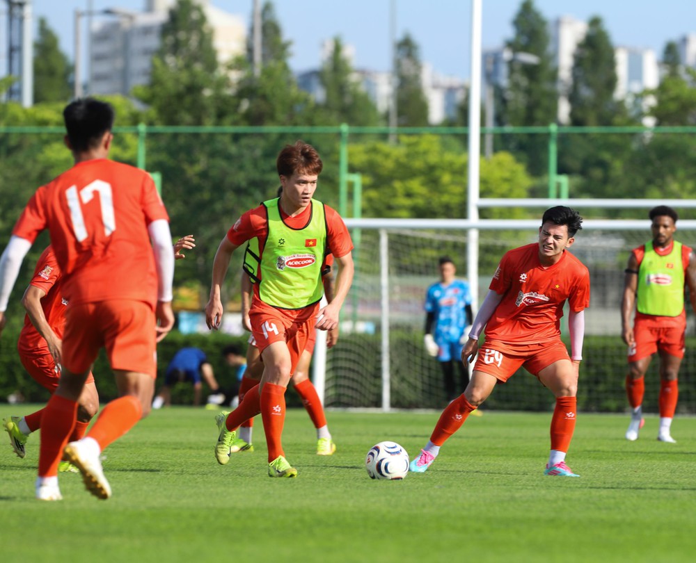 Đội tuyển Việt Nam hoàn thiện bước chuẩn bị cho ASEAN Cup 2026 - Ảnh 2.