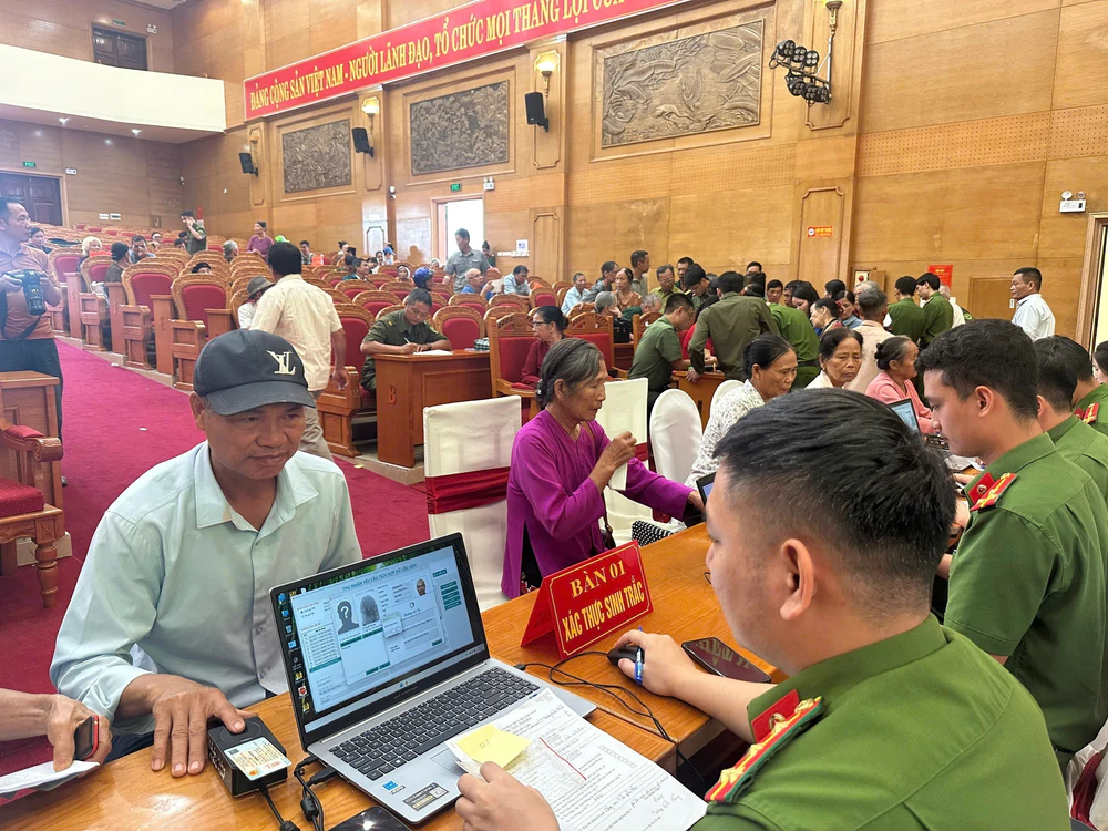 Hành trình trả lại tên cho liệt sĩ chưa xác định được danh tính: Lời giải từ công nghệ ADN - Ảnh 2. Hành trình trả lại tên cho liệt sĩ chưa xác định được danh tính: Lời giải từ công nghệ ADN - Ảnh 2.