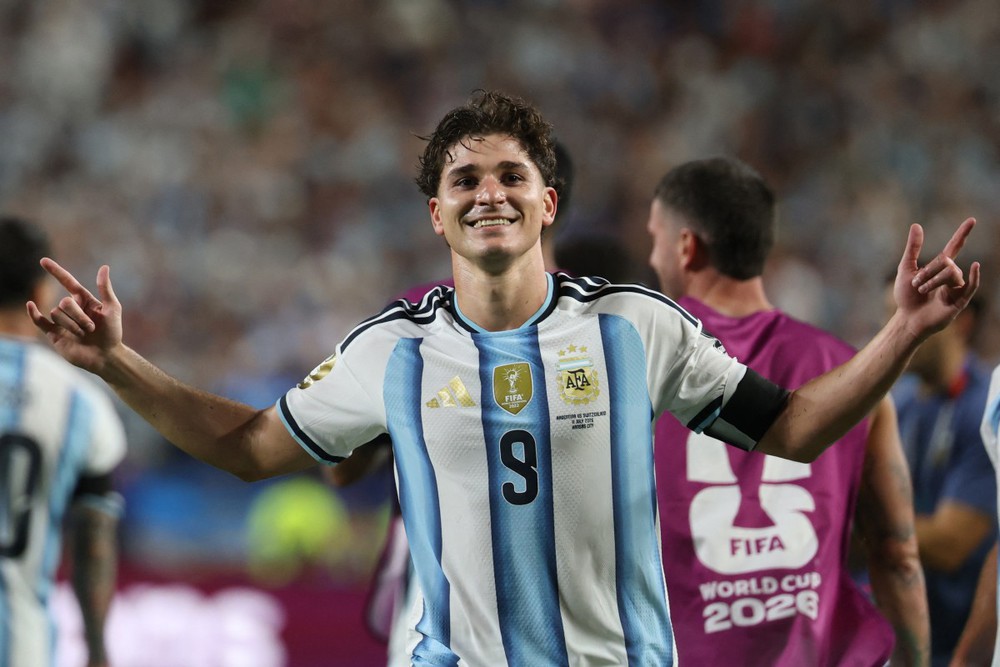 Sao Argentina: Chúng tôi sẽ làm mọi thứ để Messi vô địch World Cup thêm lần nữa - Ảnh 2. Sao Argentina: Chúng tôi sẽ làm mọi thứ để Messi vô địch World Cup thêm lần nữa - Ảnh 2.