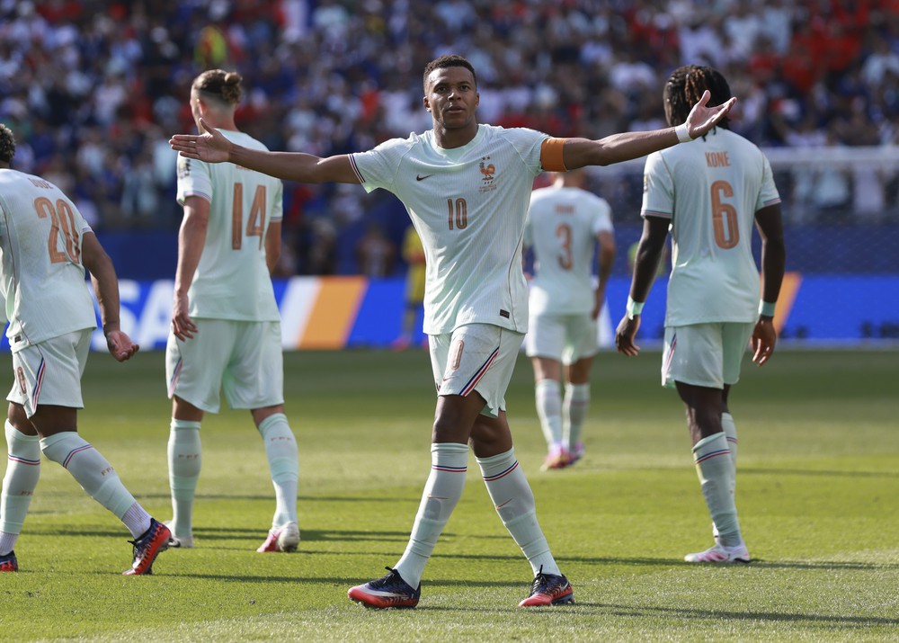 HLV Đoàn Thị Kim Chi: “Mbappe sẽ đưa Pháp vào chung kết World Cup” - Ảnh 1.