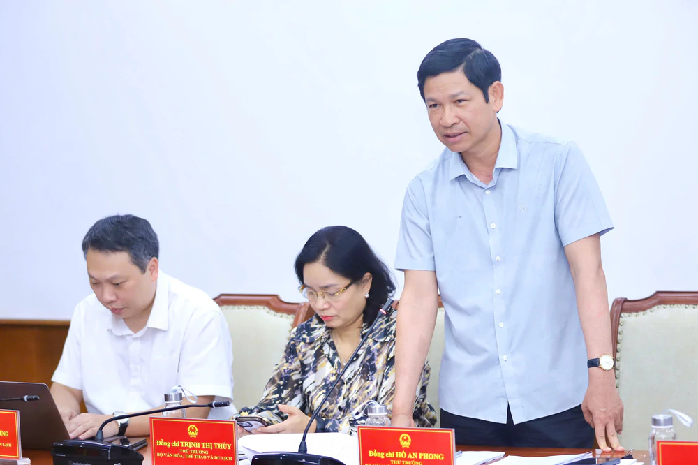 Đảm bảo tiến độ, chất lượng kịch bản phát triển công nghiệp văn hóa gắn với mục tiêu tăng trưởng 2 con số - Ảnh 4. Đảm bảo tiến độ, chất lượng kịch bản phát triển công nghiệp văn hóa gắn với mục tiêu tăng trưởng 2 con số - Ảnh 4.