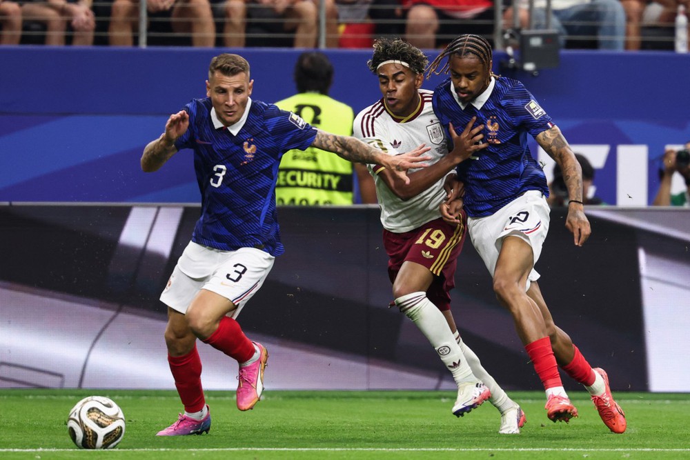 Tây Ban Nha thắng thuyết phục tuyển Pháp, hiên ngang vào chung kết World Cup 2026 - Ảnh 6. Tây Ban Nha thắng thuyết phục tuyển Pháp, hiên ngang vào chung kết World Cup 2026 - Ảnh 6.