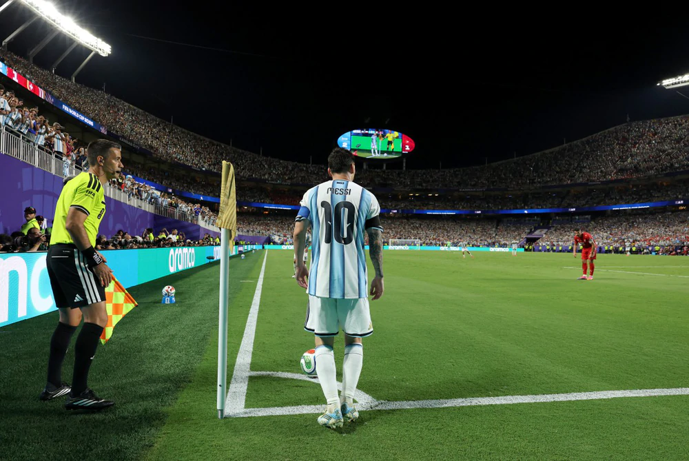 "Bóng chết" có thể cứu Argentina - Ảnh 1. "Bóng chết" có thể cứu Argentina - Ảnh 1.