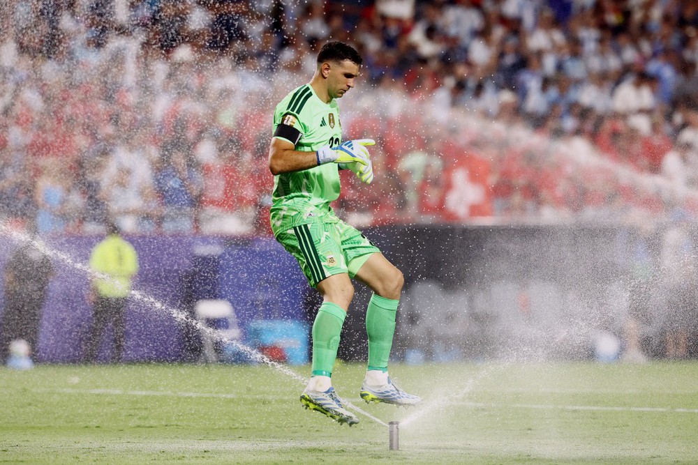 Tin chuyển nhượng hôm nay 15/7: MU đón thêm tân binh, Đội bóng Anh tiếp tục tậu sao World Cup - Ảnh 5.