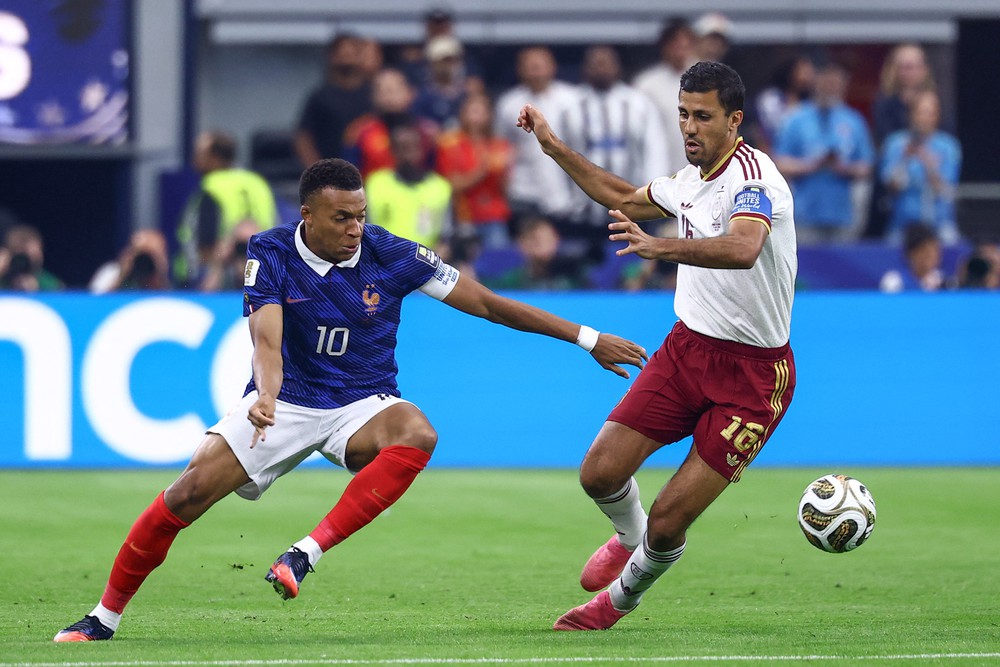 Dự đoán tỉ số trận đấu Pháp vs Anh: Les Bleus chiếm ưu thế - Ảnh 2. Dự đoán tỉ số trận đấu Pháp vs Anh: Les Bleus chiếm ưu thế - Ảnh 2.