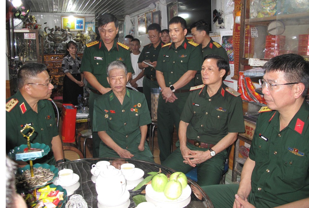 Lan tỏa thông điệp “Tiếp nối huyền thoại - Khát vọng non sông” từ Nghĩa trang Liệt sĩ quốc gia Vị Xuyên - Ảnh 1. Lan tỏa thông điệp “Tiếp nối huyền thoại - Khát vọng non sông” từ Nghĩa trang Liệt sĩ quốc gia Vị Xuyên - Ảnh 1.