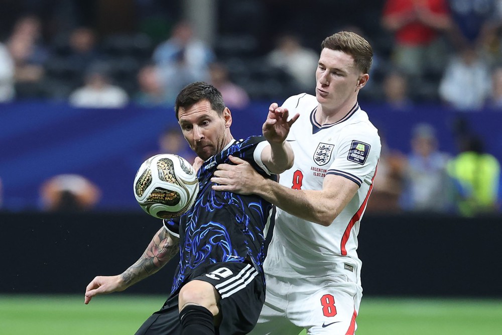 TRỰC TIẾP bóng đá Anh 0-0 Argentina (Hiệp 1): Rogers và Simeone đá chính - Ảnh 4. TRỰC TIẾP bóng đá Anh 0-0 Argentina (Hiệp 1): Rogers và Simeone đá chính - Ảnh 4.