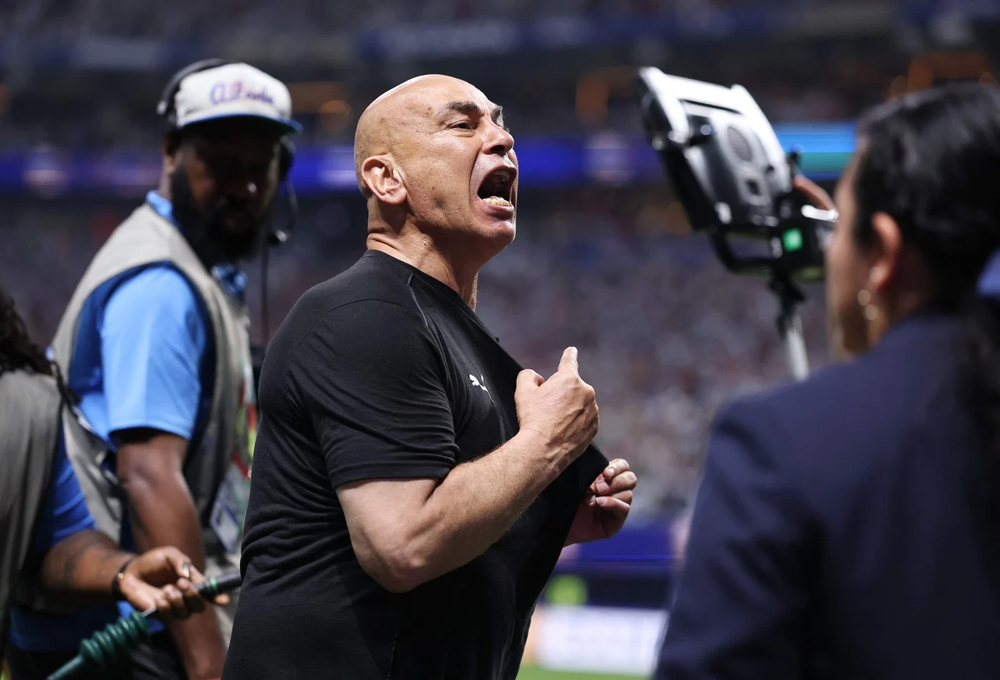 World Cup 2026 24h: Tây Ban Nha đứng trước cơ hội lập kỷ lục bất bại, FIFA sẽ xử lý các phát ngôn chỉ trích trọng tài  - Ảnh 5.