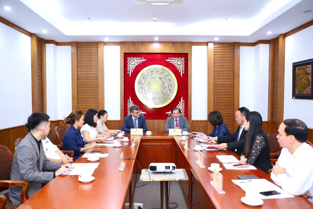 Việt Nam kỳ vọng có "Thành phố Nhiếp ảnh" vào năm 2027 - Ảnh 2. Việt Nam kỳ vọng có "Thành phố Nhiếp ảnh" vào năm 2027 - Ảnh 2.