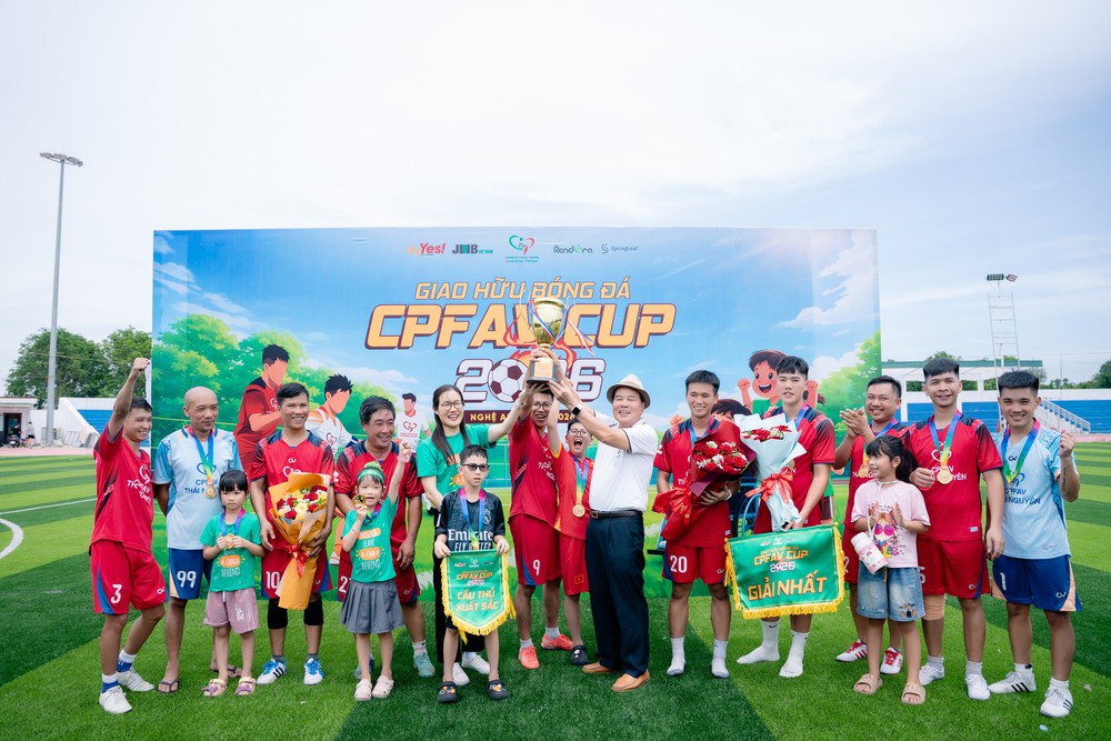 Giải bóng đá CPFAV CUP : Tinh thần thiết thực cho những người cha có con bại não - Ảnh 4.