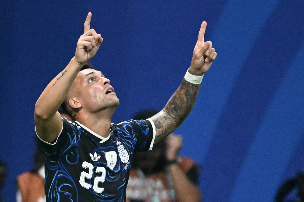 Argentina may mắn khi có Lautaro Martinez - Ảnh 1. Argentina may mắn khi có Lautaro Martinez - Ảnh 1.