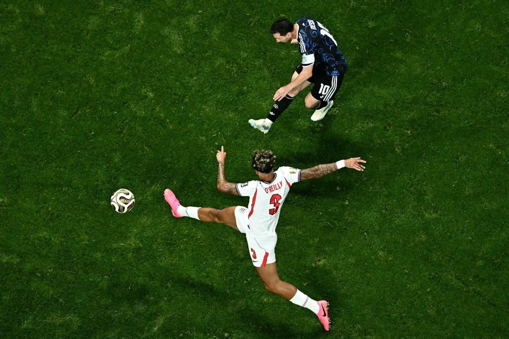 15 phút dạt biên của Messi tạo nên chiến thắng kỳ vĩ - Ảnh 2. 15 phút dạt biên của Messi tạo nên chiến thắng kỳ vĩ - Ảnh 2.