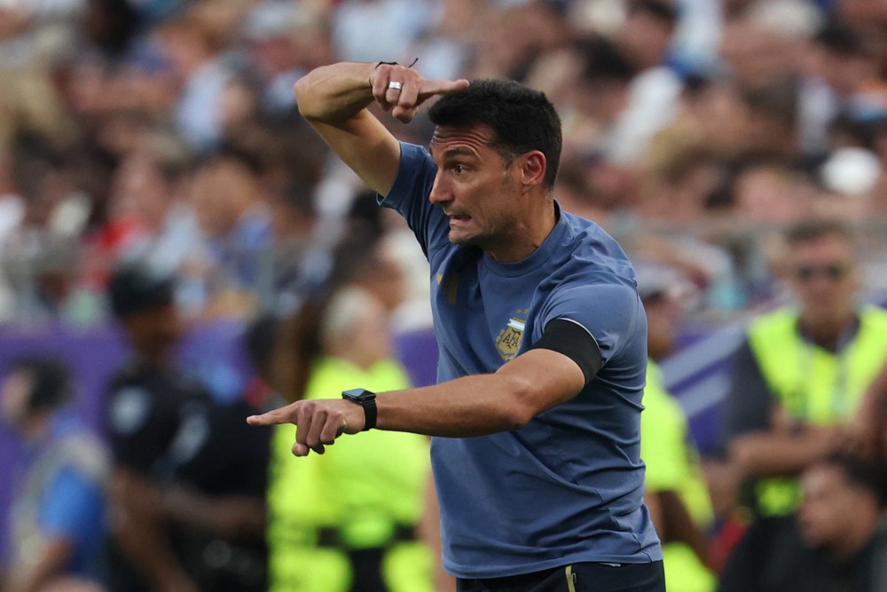 HLV Lionel Scaloni. Ảnh: AFP/TTXVN HLV Lionel Scaloni. Ảnh: AFP/TTXVN