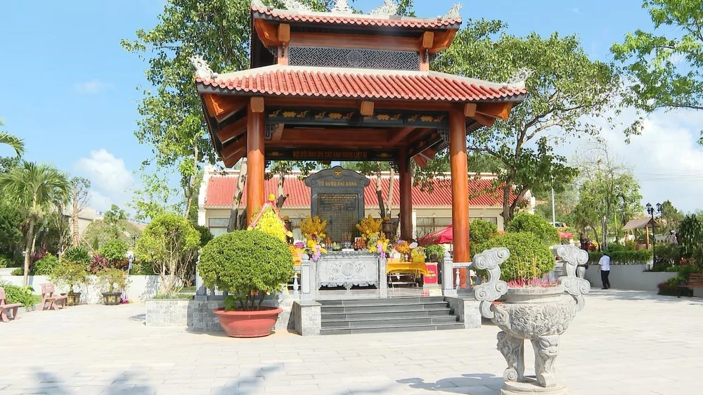 16 người con quê lúa - bản hùng ca bất tử bên bến phà Long Đại - Ảnh 9. 16 người con quê lúa - bản hùng ca bất tử bên bến phà Long Đại - Ảnh 9.