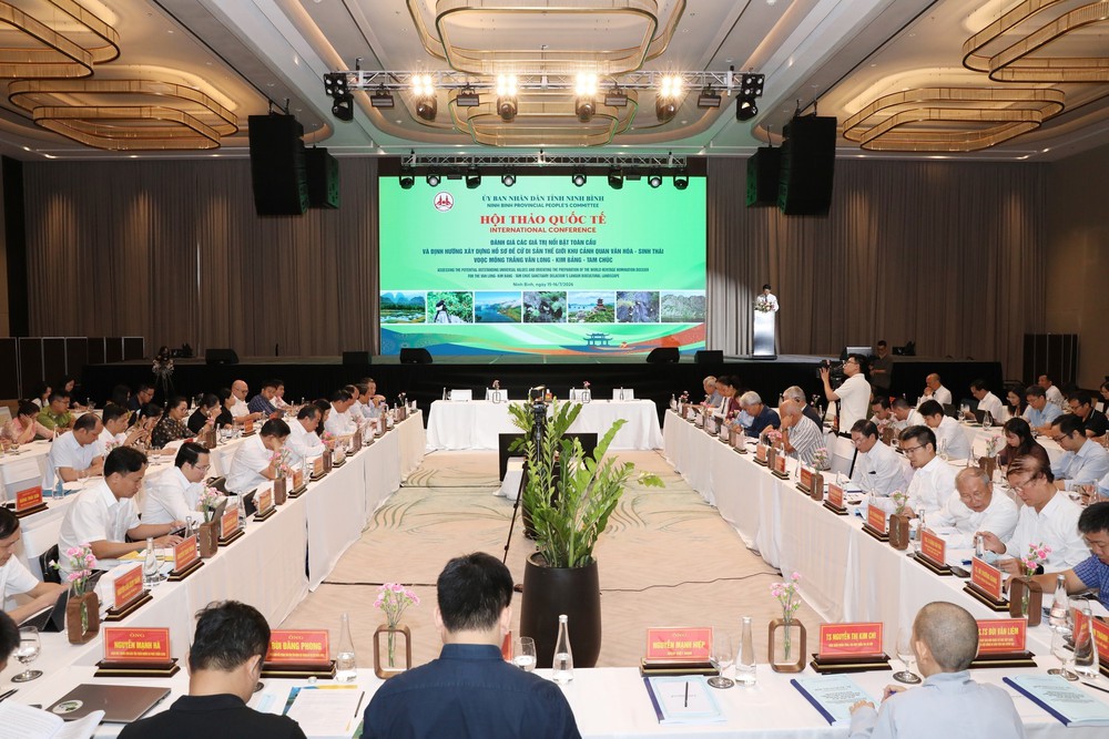 Làm nổi bật giá trị toàn cầu khu Cảnh quan văn hóa - sinh thái Voọc mông trắng - Ảnh 3. Làm nổi bật giá trị toàn cầu khu Cảnh quan văn hóa - sinh thái Voọc mông trắng - Ảnh 3.