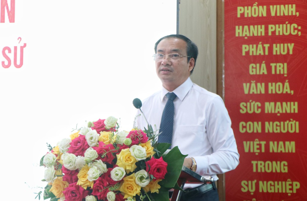 Chủ tịch Hồ Chí Minh với Khu Di tích lịch sử quốc gia đặc biệt Đền Hùng - Ảnh 4. Chủ tịch Hồ Chí Minh với Khu Di tích lịch sử quốc gia đặc biệt Đền Hùng - Ảnh 4.