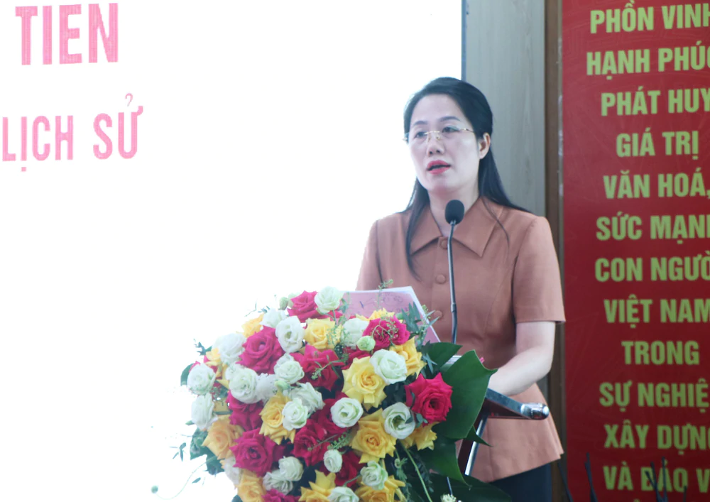 Chủ tịch Hồ Chí Minh với Khu Di tích lịch sử quốc gia đặc biệt Đền Hùng - Ảnh 2. Chủ tịch Hồ Chí Minh với Khu Di tích lịch sử quốc gia đặc biệt Đền Hùng - Ảnh 2.
