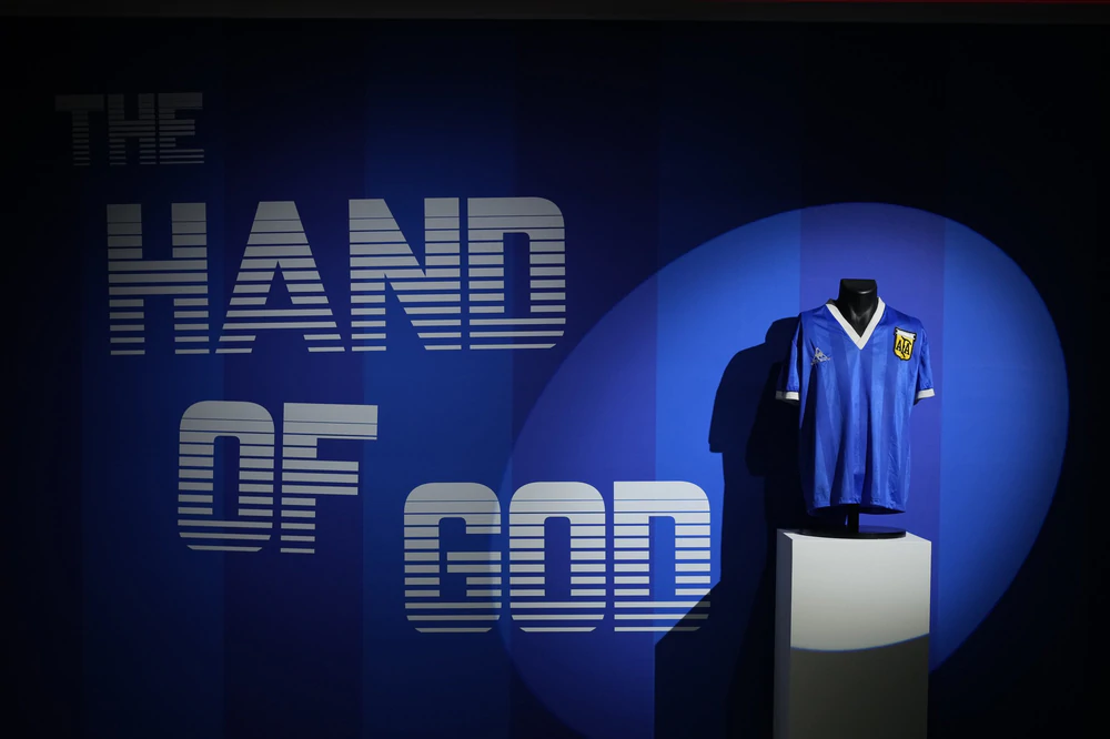World Cup 2026: Kỷ vật đặc biệt của Vua bóng đá Pele được bán với giá gần 5 triệu USD - Ảnh 3.