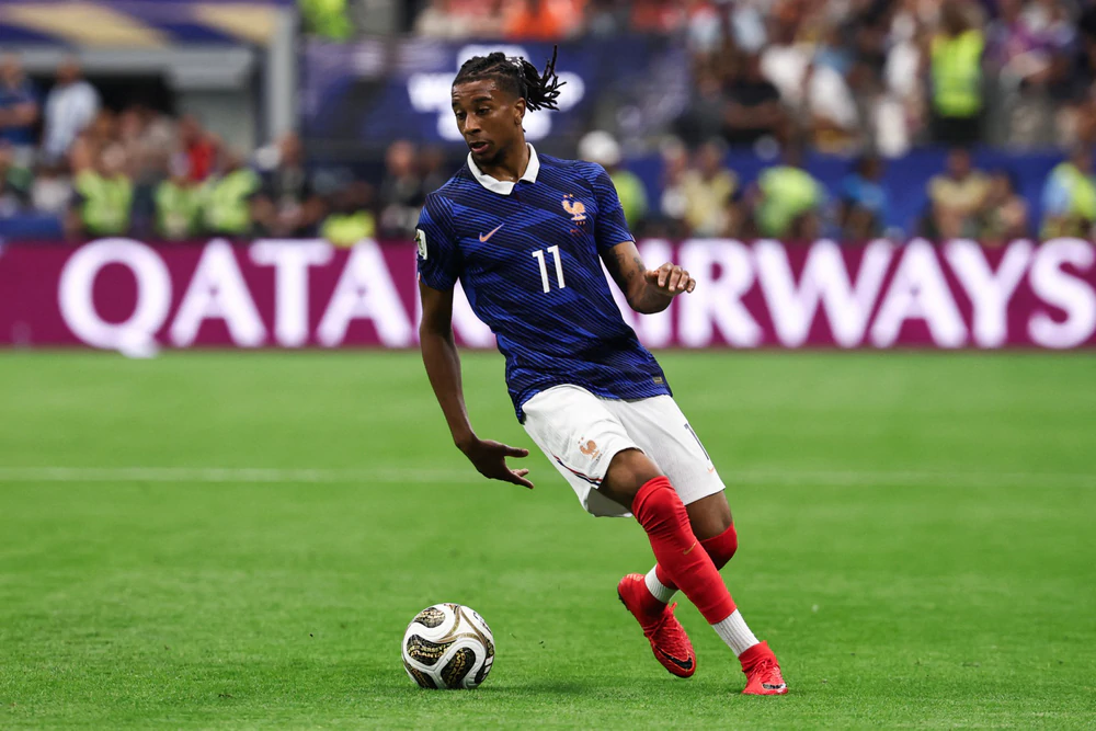 Michael Olise quyết tâm gia nhập Real Madrid, Mbappe thành "cò" chuyển nhượng - Ảnh 2.