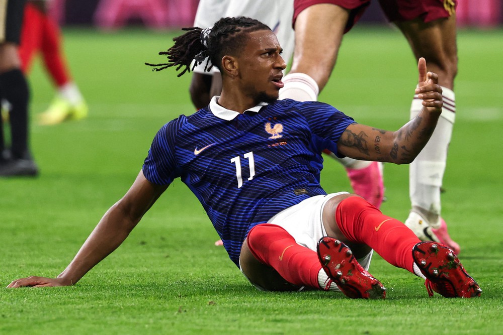Michael Olise quyết tâm gia nhập Real Madrid, Mbappe thành "cò" chuyển nhượng - Ảnh 3.