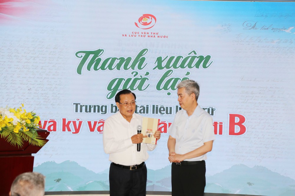 'Thanh xuân gửi lại' cho niềm tin thống nhất - Ảnh 5.