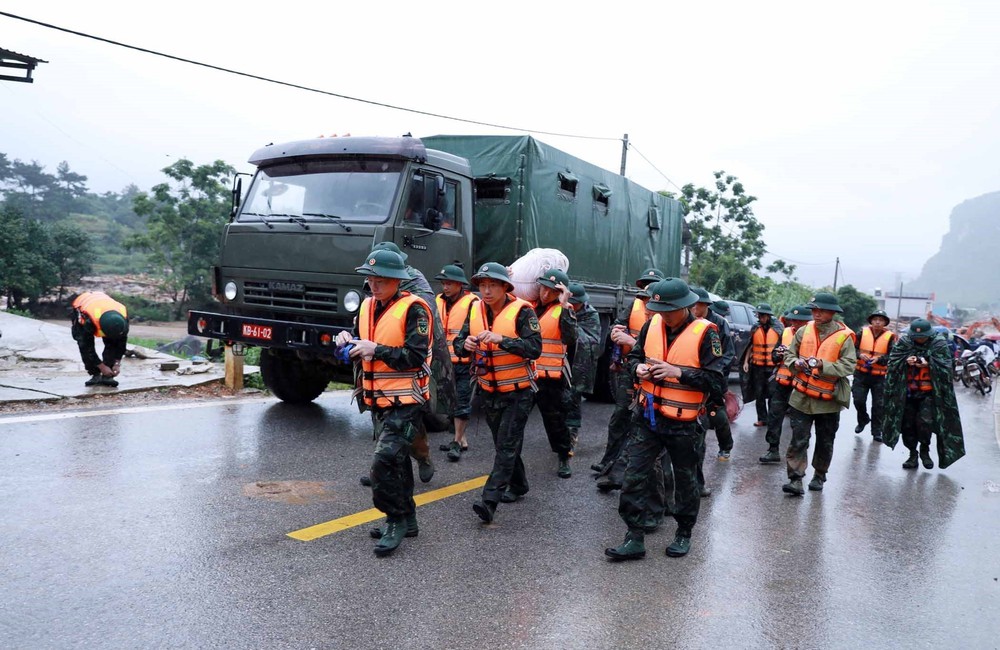 Lai Châu khẩn trương khắc phục hậu quả lũ quét tại xã Mường Than - Ảnh 1. Lai Châu khẩn trương khắc phục hậu quả lũ quét tại xã Mường Than - Ảnh 1.