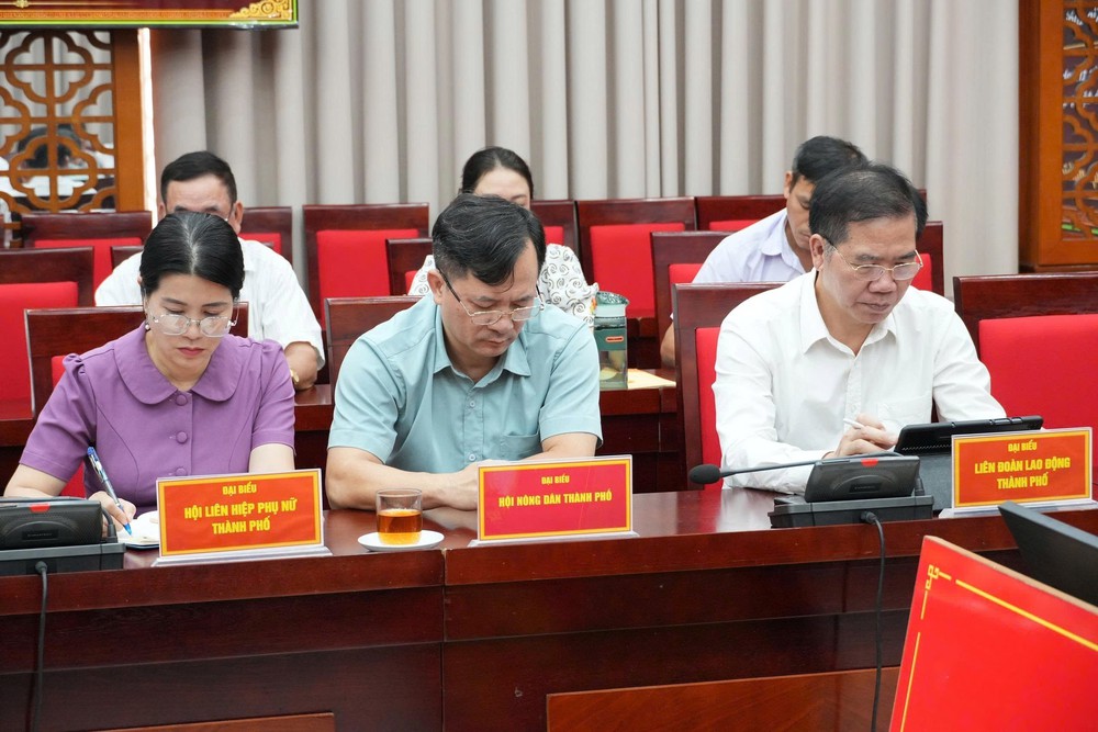 Lan tỏa phong trào "Đền ơn đáp nghĩa" trên các nền tảng số - Ảnh 3. Lan tỏa phong trào "Đền ơn đáp nghĩa" trên các nền tảng số - Ảnh 3.