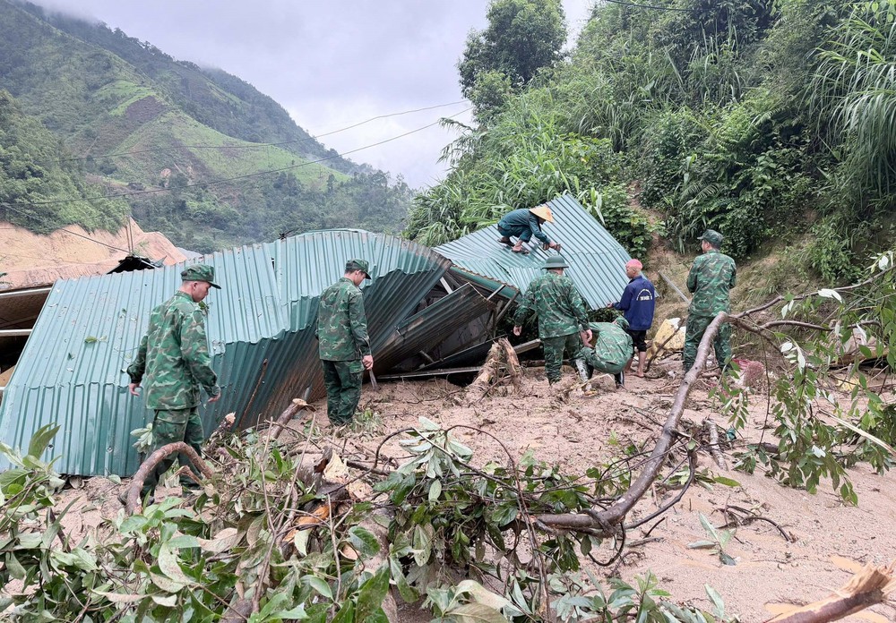 Lai Châu: Lũ quét, sạt lở làm nhiều nhà dân ở Mường Than bị lũ cuốn trôi - Ảnh 5. Lai Châu: Lũ quét, sạt lở làm nhiều nhà dân ở Mường Than bị lũ cuốn trôi - Ảnh 5.