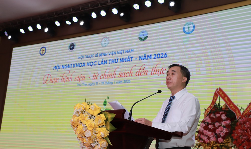 Thiệt hại 42 tỷ đô la mỗi năm vì sai sót thuốc và bài toán định vị lại dược sĩ bệnh viện - Ảnh 1. Thiệt hại 42 tỷ đô la mỗi năm vì sai sót thuốc và bài toán định vị lại dược sĩ bệnh viện - Ảnh 1.
