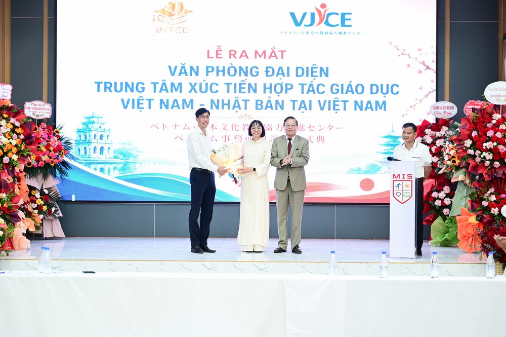 Ra mắt Trung tâm Xúc tiến Hợp tác Văn hóa - Giáo dục Việt Nam - Nhật Bản: Mô hình kết nối mới cho ngoại giao văn hóa - Ảnh 1. Ra mắt Trung tâm Xúc tiến Hợp tác Văn hóa - Giáo dục Việt Nam - Nhật Bản: Mô hình kết nối mới cho ngoại giao văn hóa - Ảnh 1.