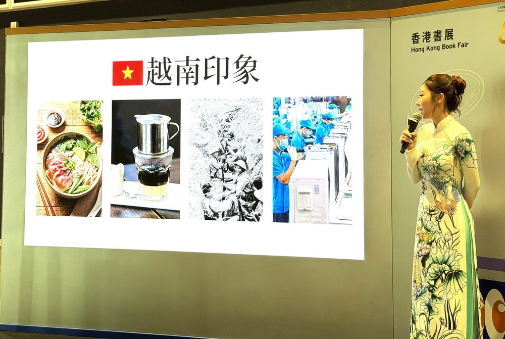 Dấu ấn văn hóa Việt Nam tại Hội chợ Sách Hong Kong (Trung Quốc) lần thứ 36 - Ảnh 3.