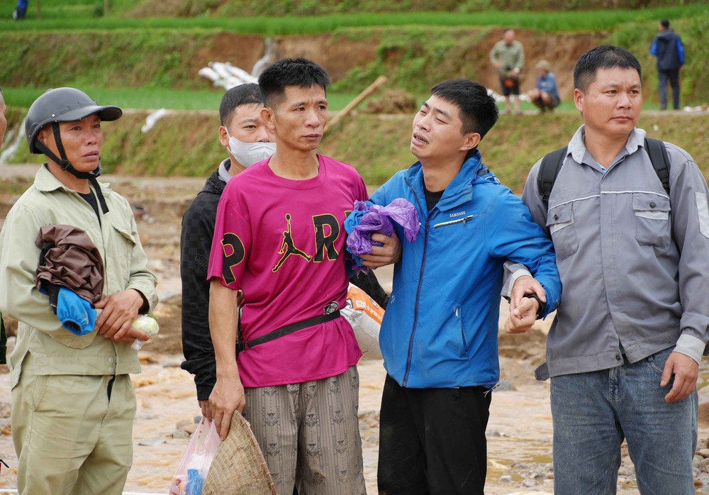 Tang thương Mường Than - Ảnh 4. Tang thương Mường Than - Ảnh 4.