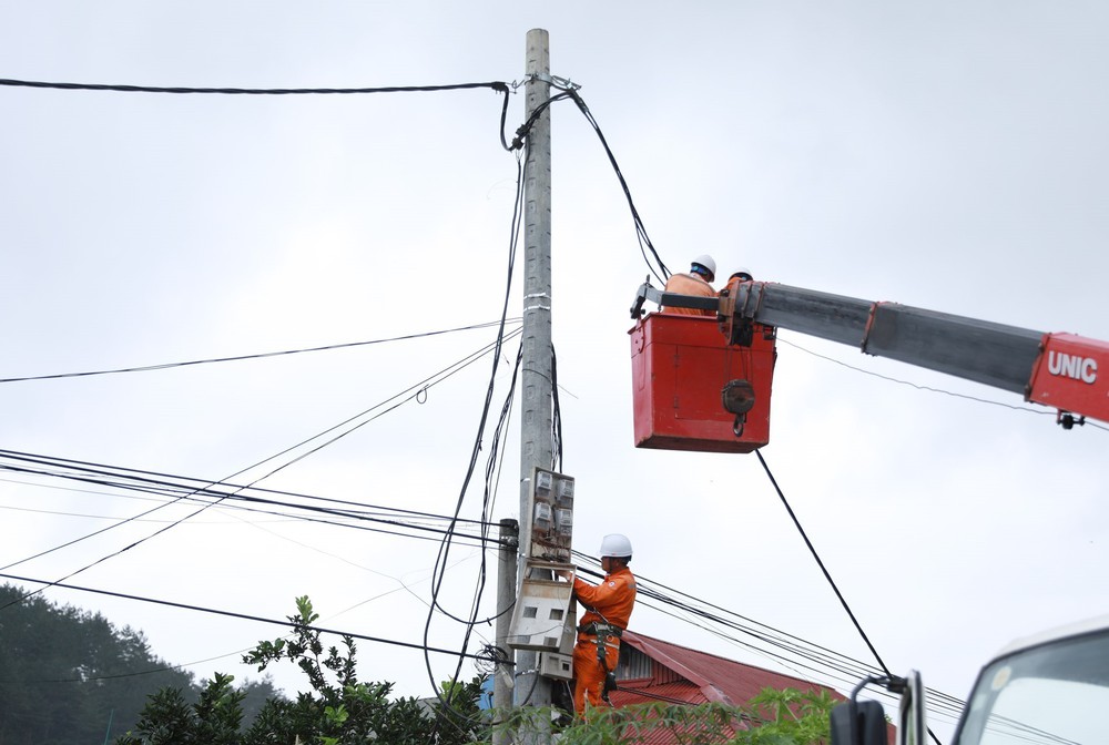 Lai Châu tập trung mọi nguồn lực khắc phục hậu quả lũ quét tại xã Mường Than - Ảnh 7. Lai Châu tập trung mọi nguồn lực khắc phục hậu quả lũ quét tại xã Mường Than - Ảnh 7.