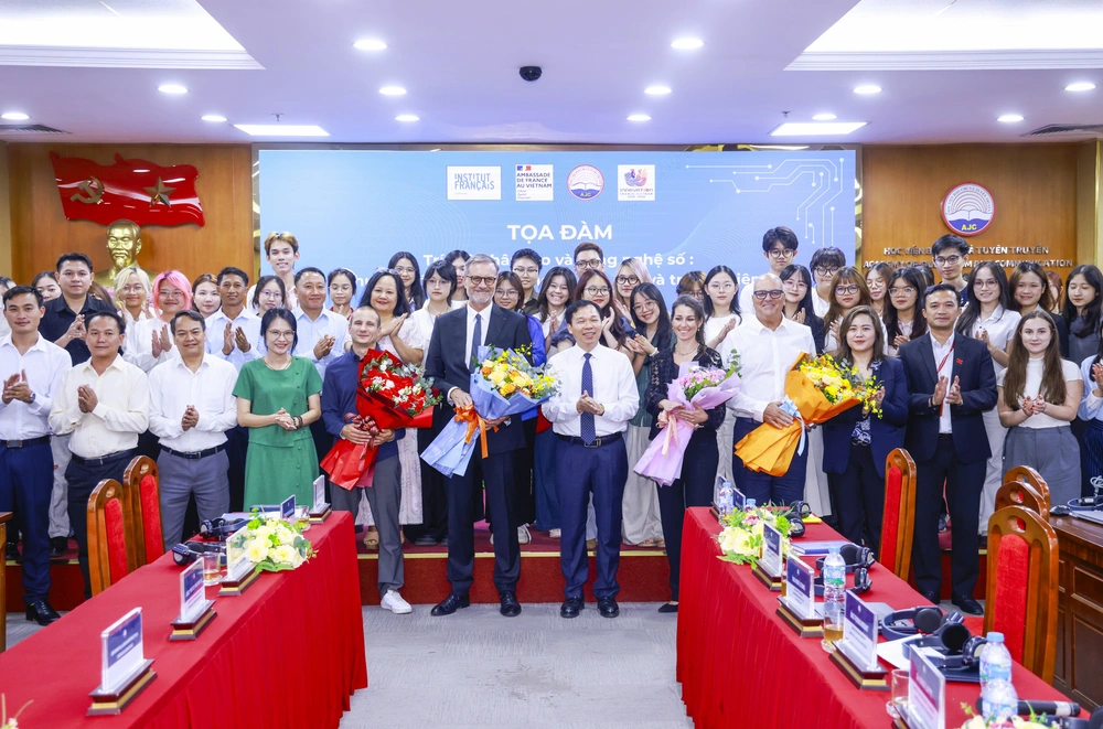 AI, dữ liệu và an ninh mạng trở thành trọng tâm hợp tác mới giữa Pháp và Việt Nam - Ảnh 3. AI, dữ liệu và an ninh mạng trở thành trọng tâm hợp tác mới giữa Pháp và Việt Nam - Ảnh 3.