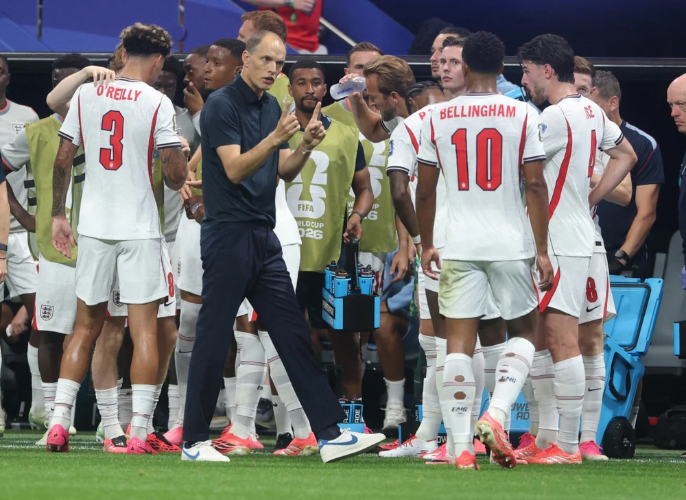 World Cup 2026: Chủ tịch FIFA chúc mừng ĐT Anh đã dùng quãng nghỉ uống nước để ngược dòng đánh bại CHDC Congo - Ảnh 1. World Cup 2026: Chủ tịch FIFA chúc mừng ĐT Anh đã dùng quãng nghỉ uống nước để ngược dòng đánh bại CHDC Congo - Ảnh 1.