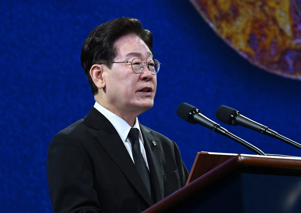 Tổng thống Hàn Quốc gửi thông điệp an ủi Son Heung Min và đội tuyển sau khi bị loại ở World Cup 2026 - Ảnh 1. Tổng thống Hàn Quốc gửi thông điệp an ủi Son Heung Min và đội tuyển sau khi bị loại ở World Cup 2026 - Ảnh 1.