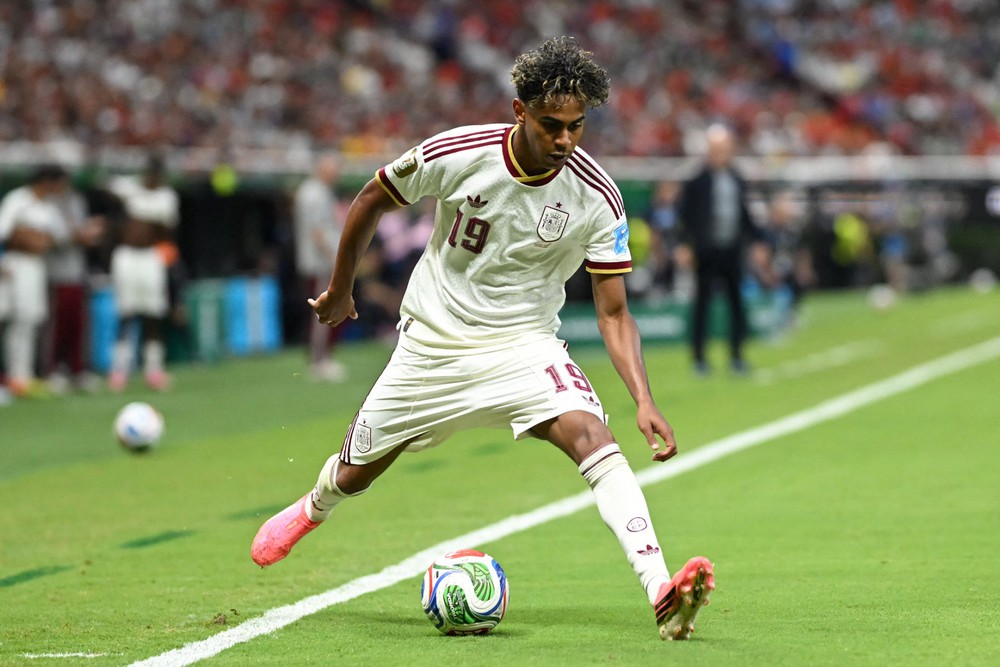 Cuộc chiến ngôi sao Tây Ban Nha vs Áo (vòng 32 đội World Cup 2026): Sức trẻ Yamal hay kinh nghiệm Alaba - Ảnh 1. Tây Ban Nha vs Áo
