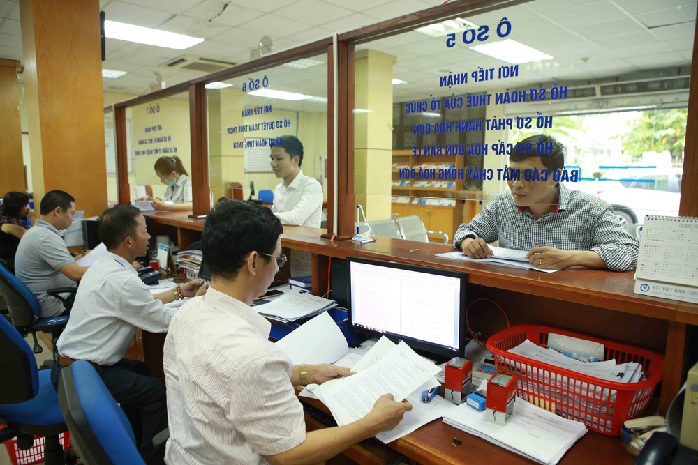 22 trường hợp được miễn thuế thu nhập cá nhân - Ảnh 1. 22 trường hợp được miễn thuế thu nhập cá nhân - Ảnh 1.