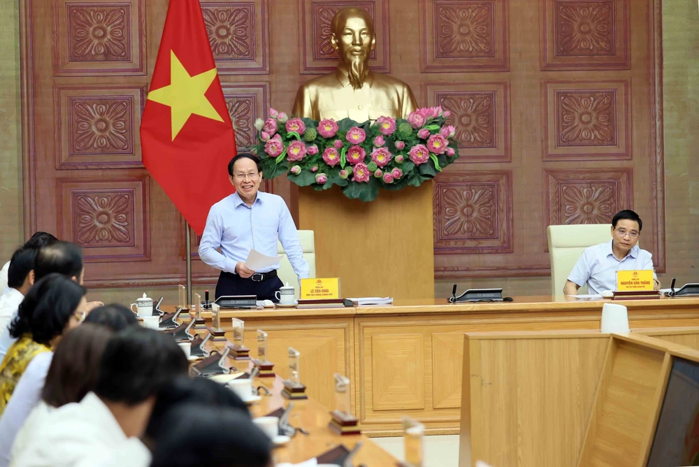 Kiến tạo hành lang pháp lý ổn định, đột phá, khả thi để phát triển đô thị đặc biệt và đặc khu kinh tế - Ảnh 2. Kiến tạo hành lang pháp lý ổn định, đột phá, khả thi để phát triển đô thị đặc biệt và đặc khu kinh tế - Ảnh 2.