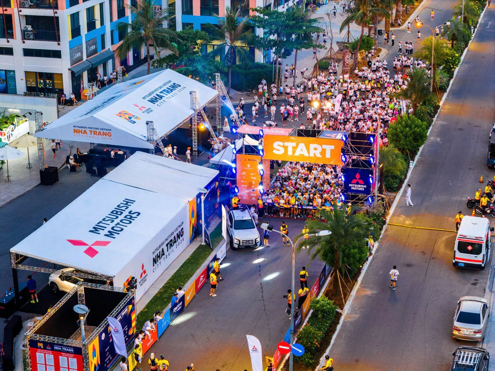 Hơn 2.000 VĐV chinh phục giải chạy Mitsubishi Motors Việt Nam Nha Trang City Trail 2026 - Ảnh 2. Hơn 2.000 VĐV chinh phục giải chạy Mitsubishi Motors Việt Nam Nha Trang City Trail 2026 - Ảnh 2.