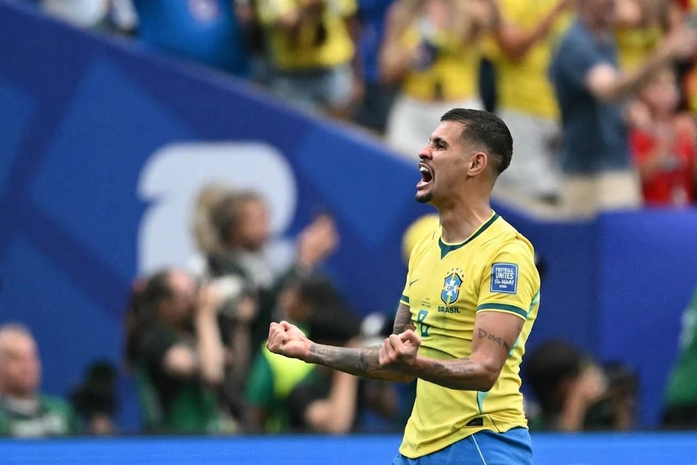 Arsenal mở đàm phán chiêu mộ Bruno Guimaraes. Ảnh: AFP/TTXVN Arsenal mở đàm phán chiêu mộ Bruno Guimaraes. Ảnh: AFP/TTXVN